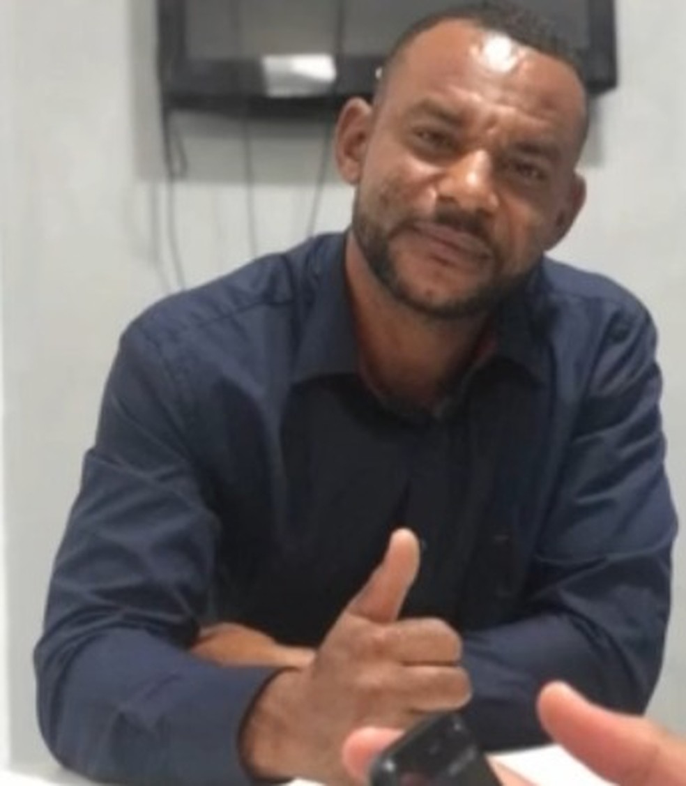 José Luiz Borges Santos, de 41 anos, era dono de lava-jato e foi morto a tiros no estabelecimento — Foto: Arquivo pessoal