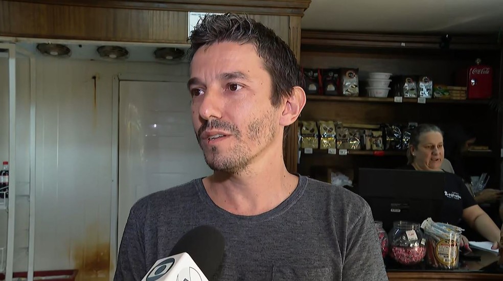 Lucas Fuentes Simões aguardava marmita ser entregue quando foi atingido por caminhão dentro de padaria em Ribeirão Preto, SP — Foto: Reprodução/EPTV