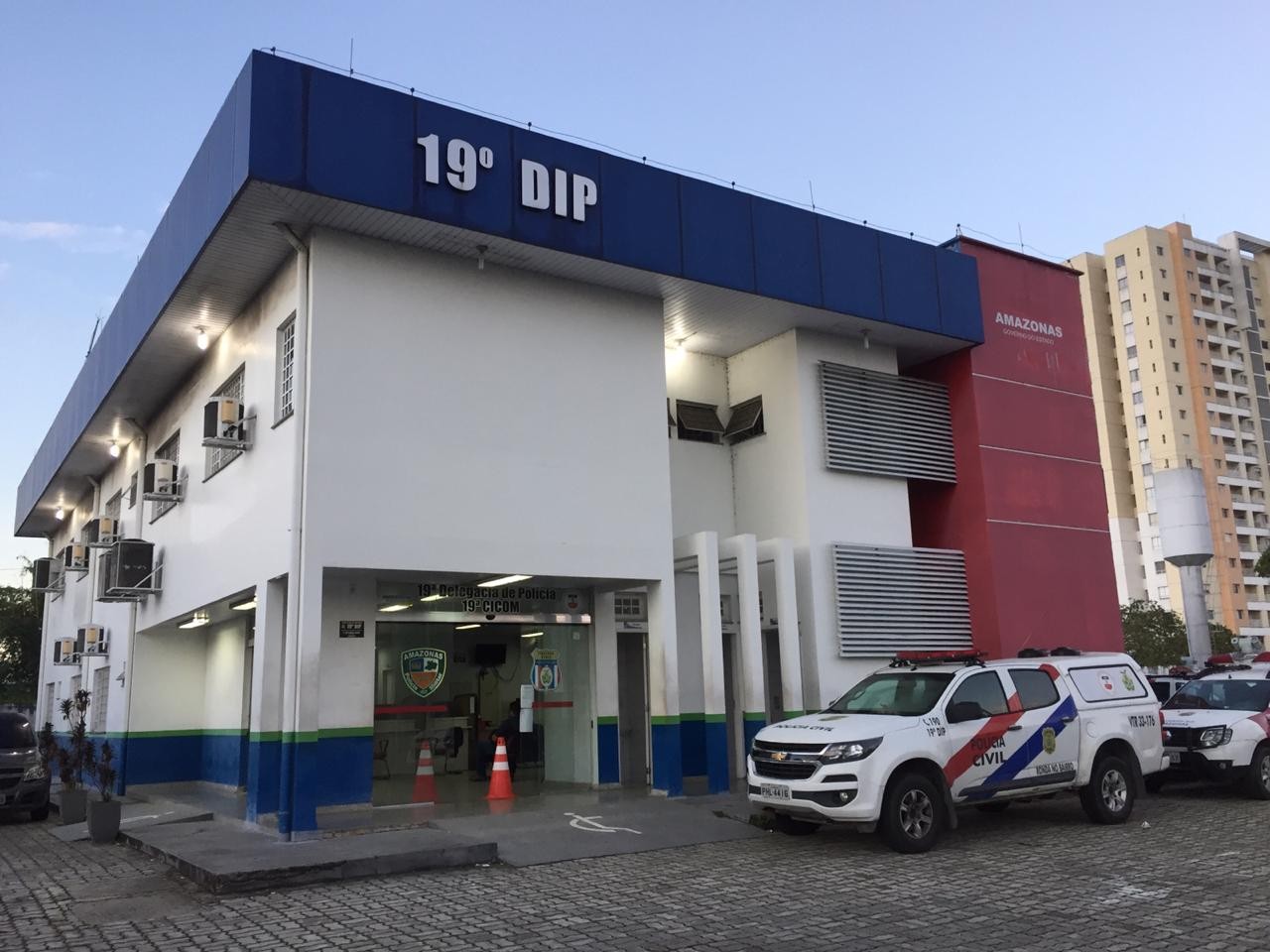 Condenado por decapitar mulher é preso após denúncia de cheiro de droga em apartamento em Manaus