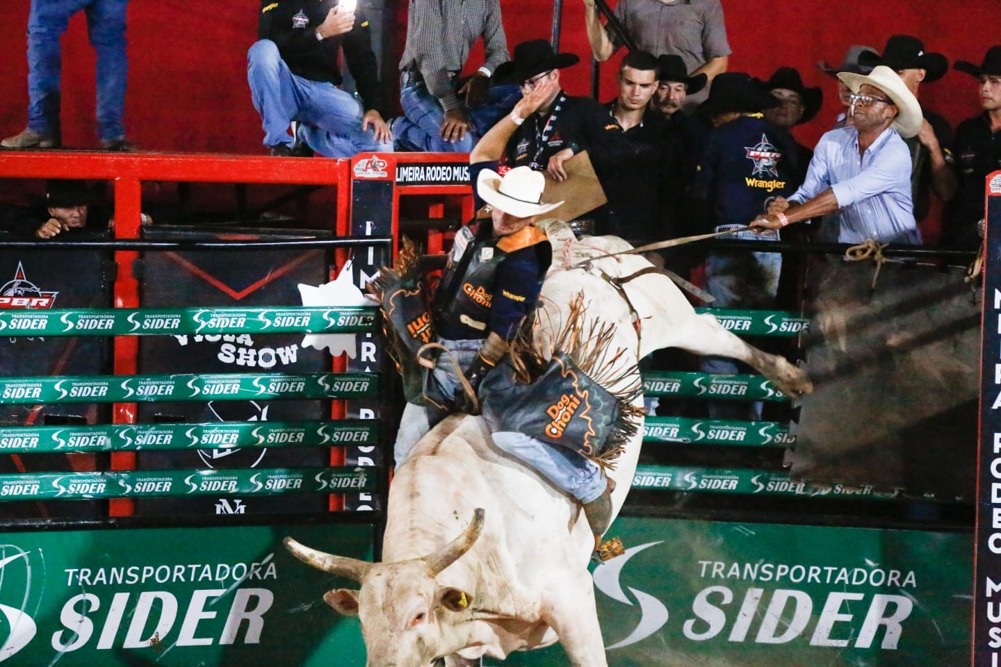 Campeão da montaria no Limeira Rodeo leva R$ 20 mil e classificação ...