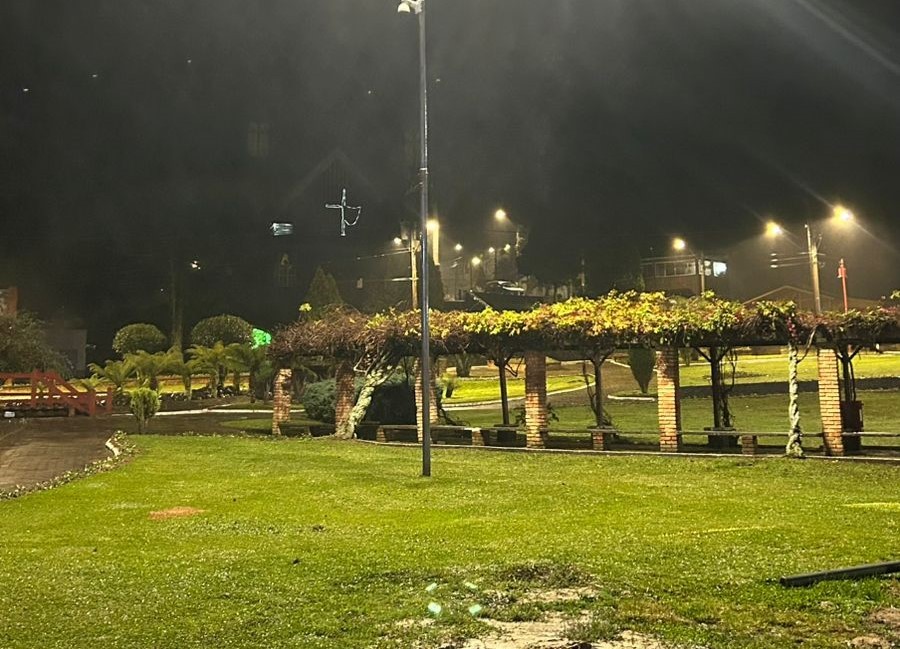 Abaixo de zero: SC amanhece com temperaturas negativas em dia de previsão de neve