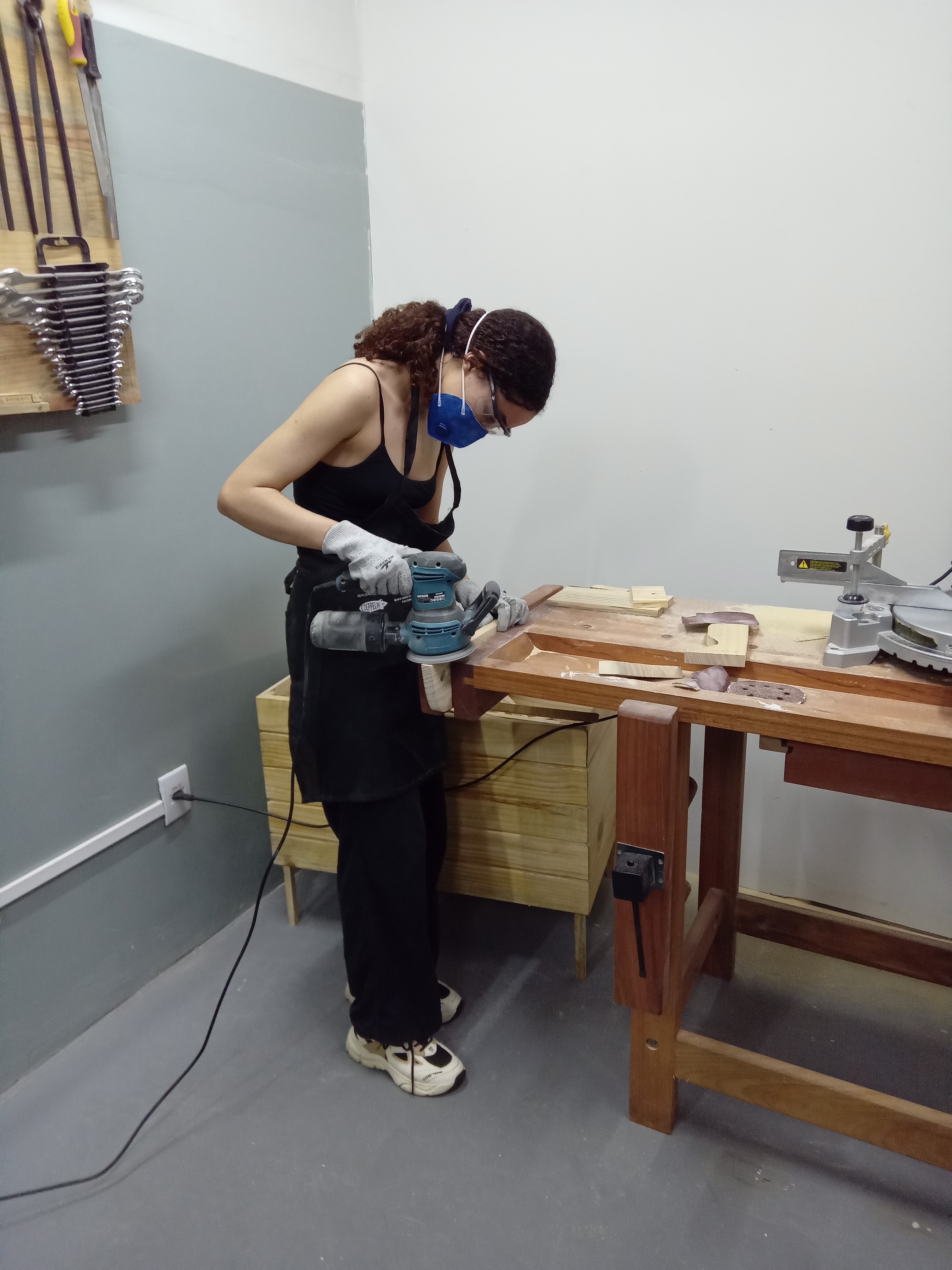 'Oficina dos Sonhos' oferece capacitação gratuita em madeira e metal em Ipatinga 