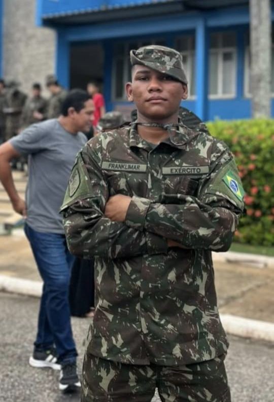 Militar do Exército morre após colidir moto com animal solto em vicinal no interior de Roraima 