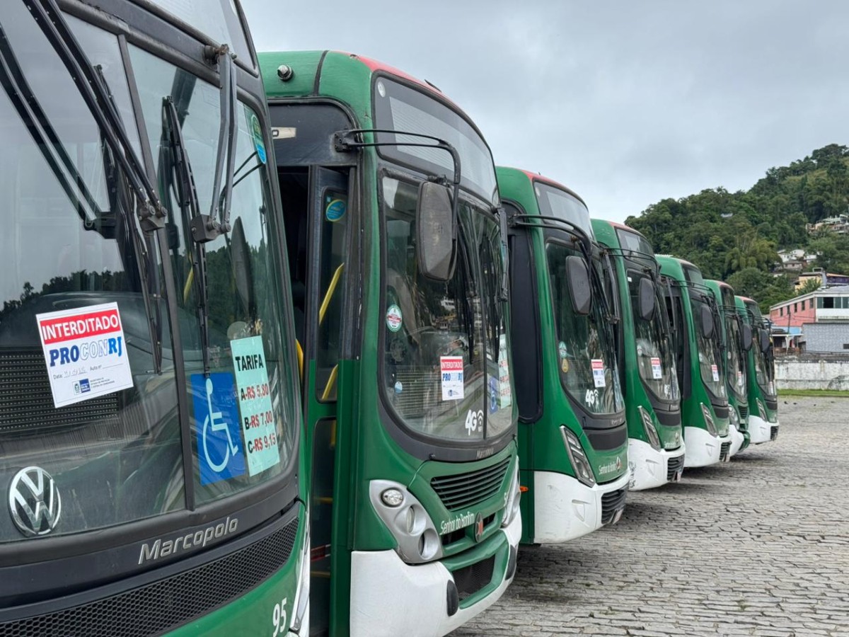 11 ônibus com falhas de segurança e acessibilidade são retirados de circulação em Angra dos Reis