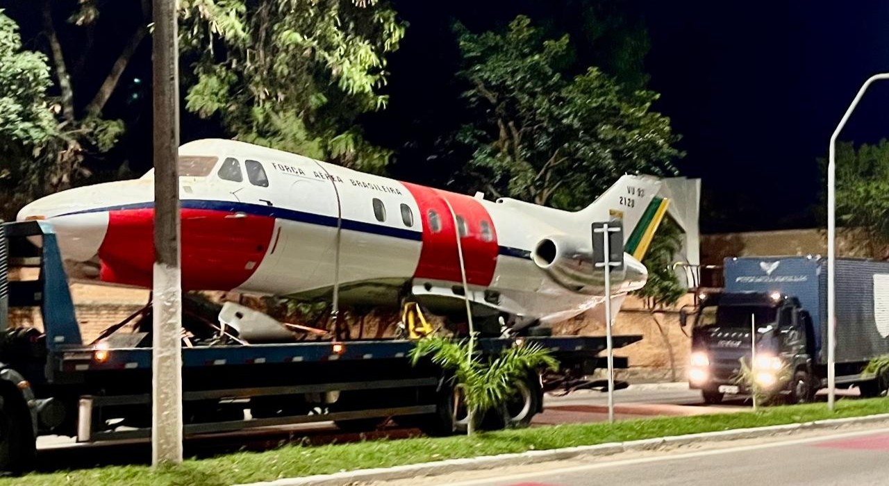 Xavante, Paulistinha e Hawker: museu em Itu recebe três novos aviões históricos para ampliar acervo