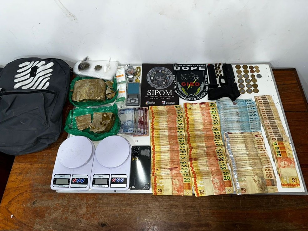 Confronto no bairro do Muca com equipe do Bope — Foto: Polícia Militar/Divulgação