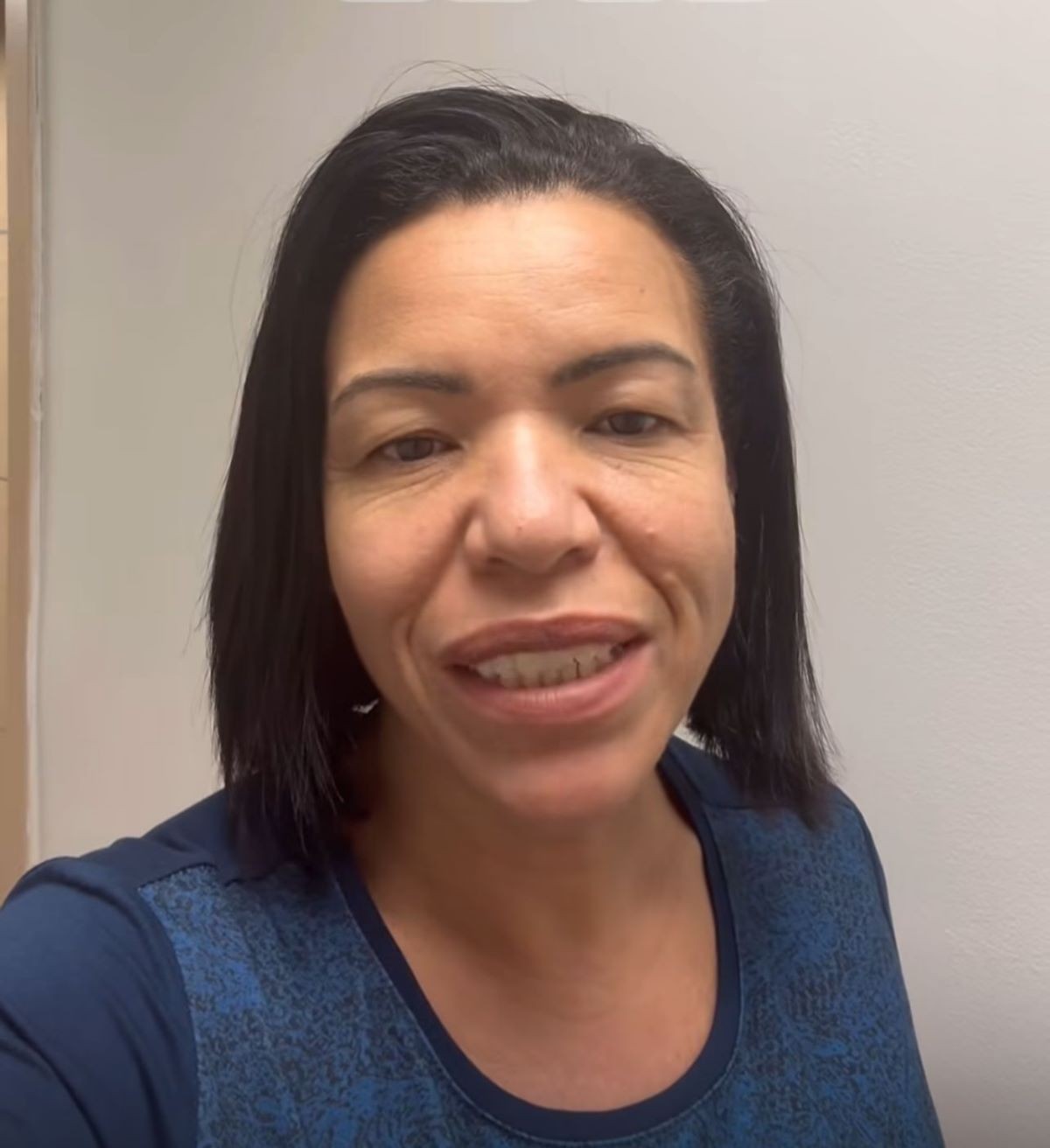 Vice-prefeita de Divinópolis relata ataques em Israel e rotina em bunker: 'Foram mais de sete sirenes durante a noite'
