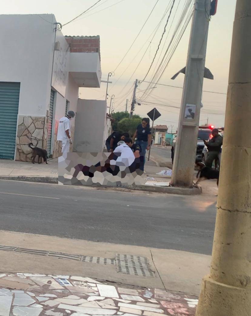 Jovem de 23 anos é morto a tiros no bairro João de Deus em Petrolina 