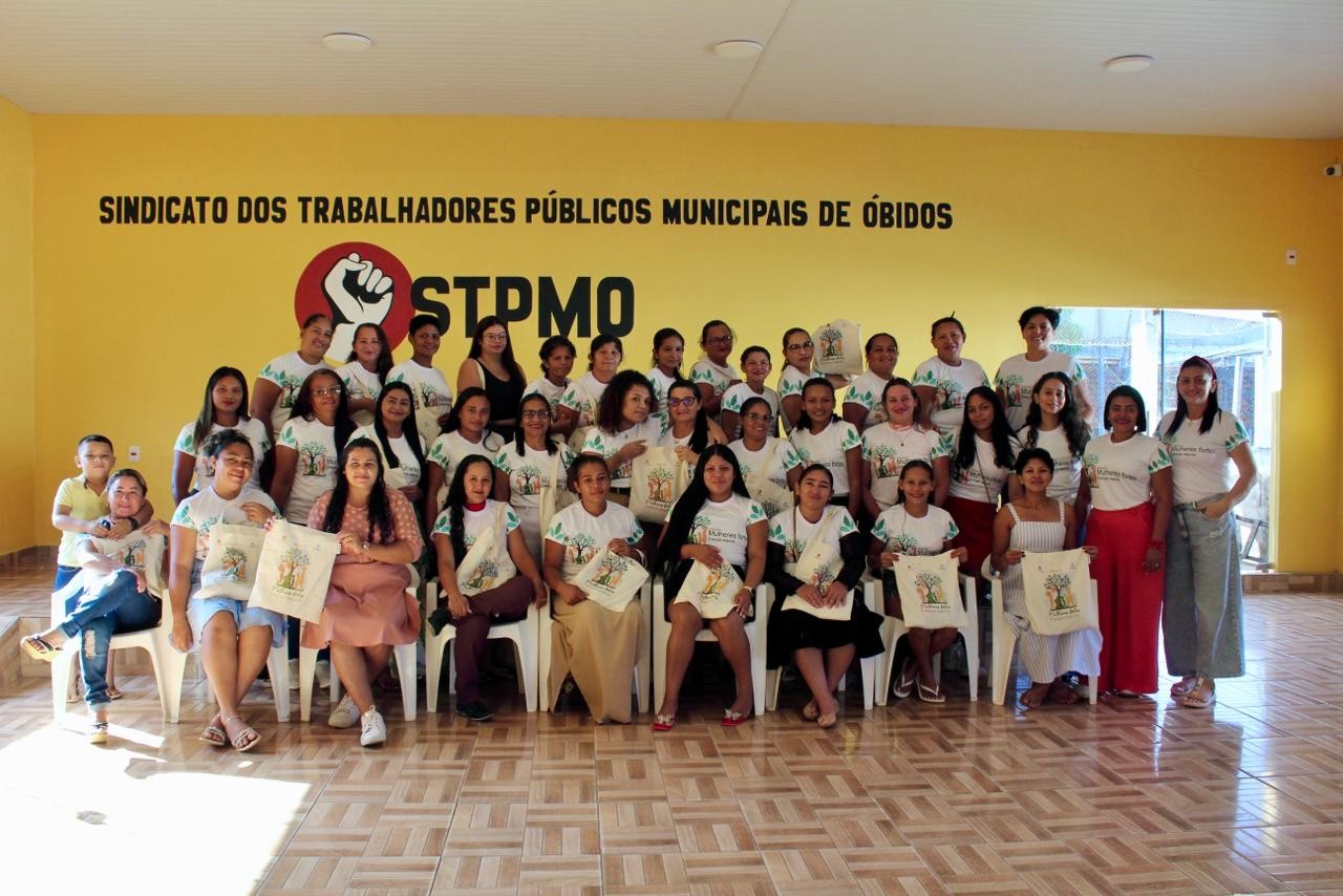 Mãe e filha retomam estudos e inspiram mulheres em projeto de educação e proteção no Pará