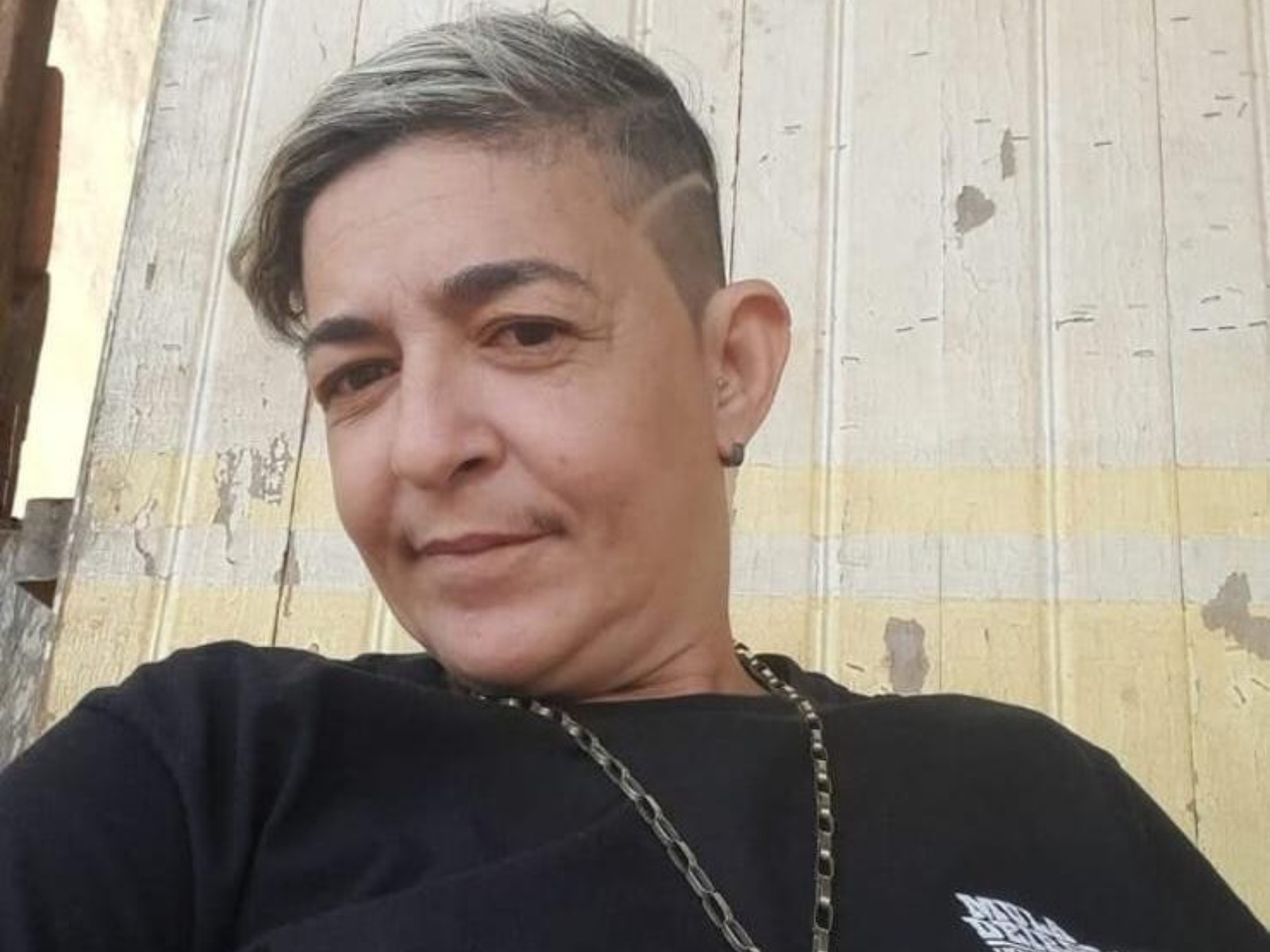 Mulher é achada morta com corte no pescoço na casa da companheira no interior do Acre