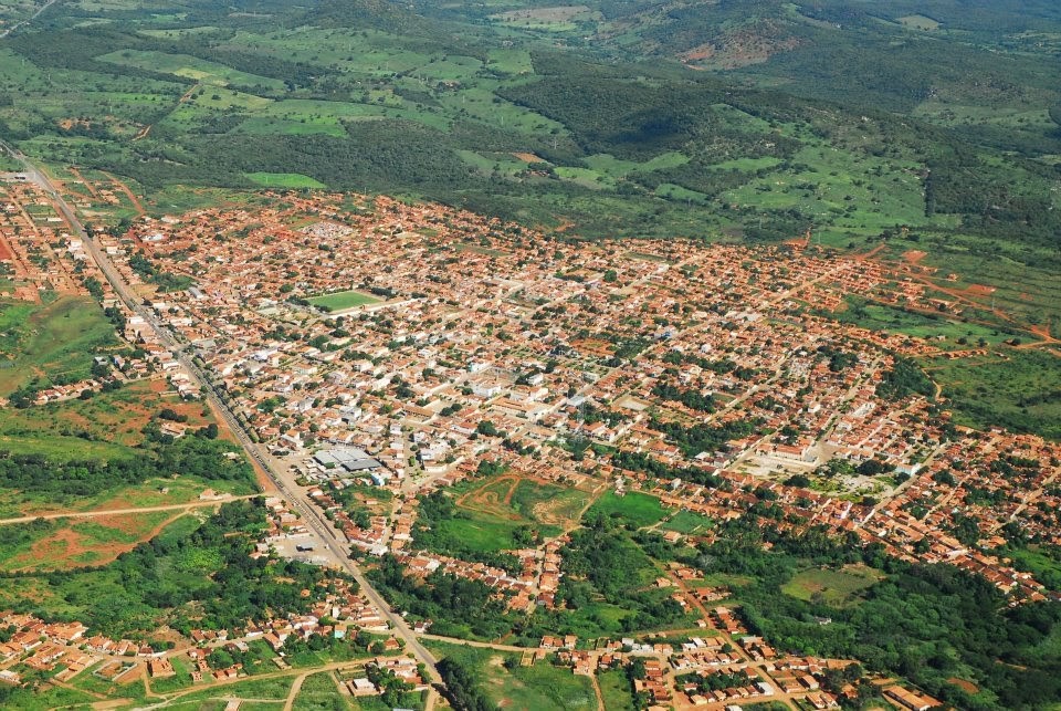 Idoso é preso suspeito de estuprar sobrinha de 7 anos em plantação de mandioca na Bahia; vítima disse que foi ameaçada de morte