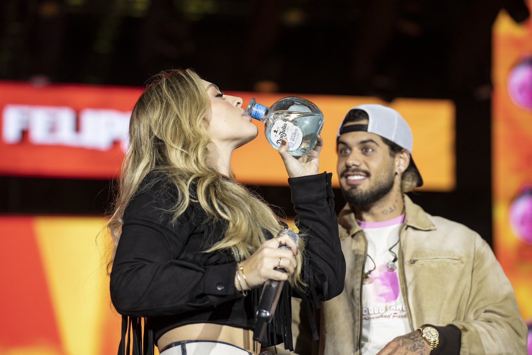 9º dia de Barretos tem reencontro de Leonardo, coro com Chitãozinho e Xororó, Maiara e Maraisa fashion e Zé Felipe sertanejo