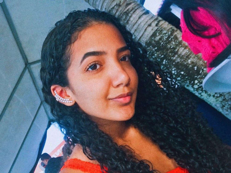 Lorena chegou até a entrar no grupo de Whatsapp da turma, mas desistiu do curso após descobrir que o financiamento não seria de 100% — Foto: Arquivo pessoal