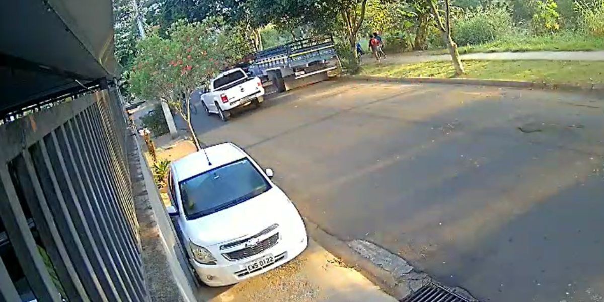 VÍDEO: ciclista fica em estado grave após ser atropelado por caminhonete em Valinhos 