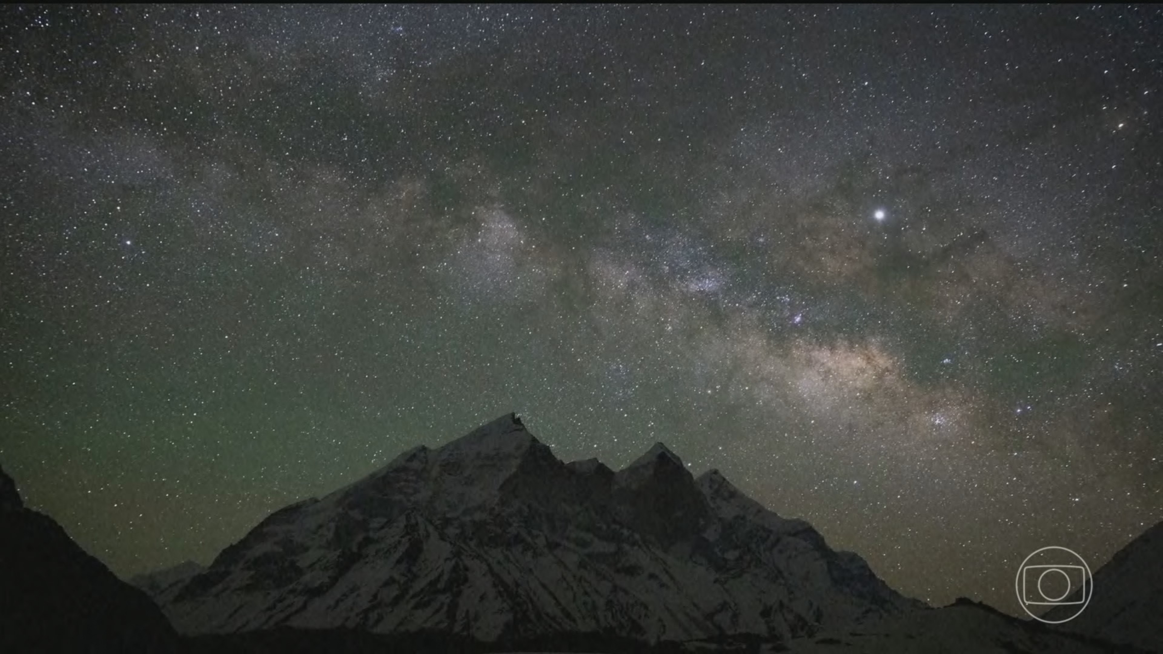 Descoberta de açúcar no espaço pode mudar nossa visão sobre a vida no universo