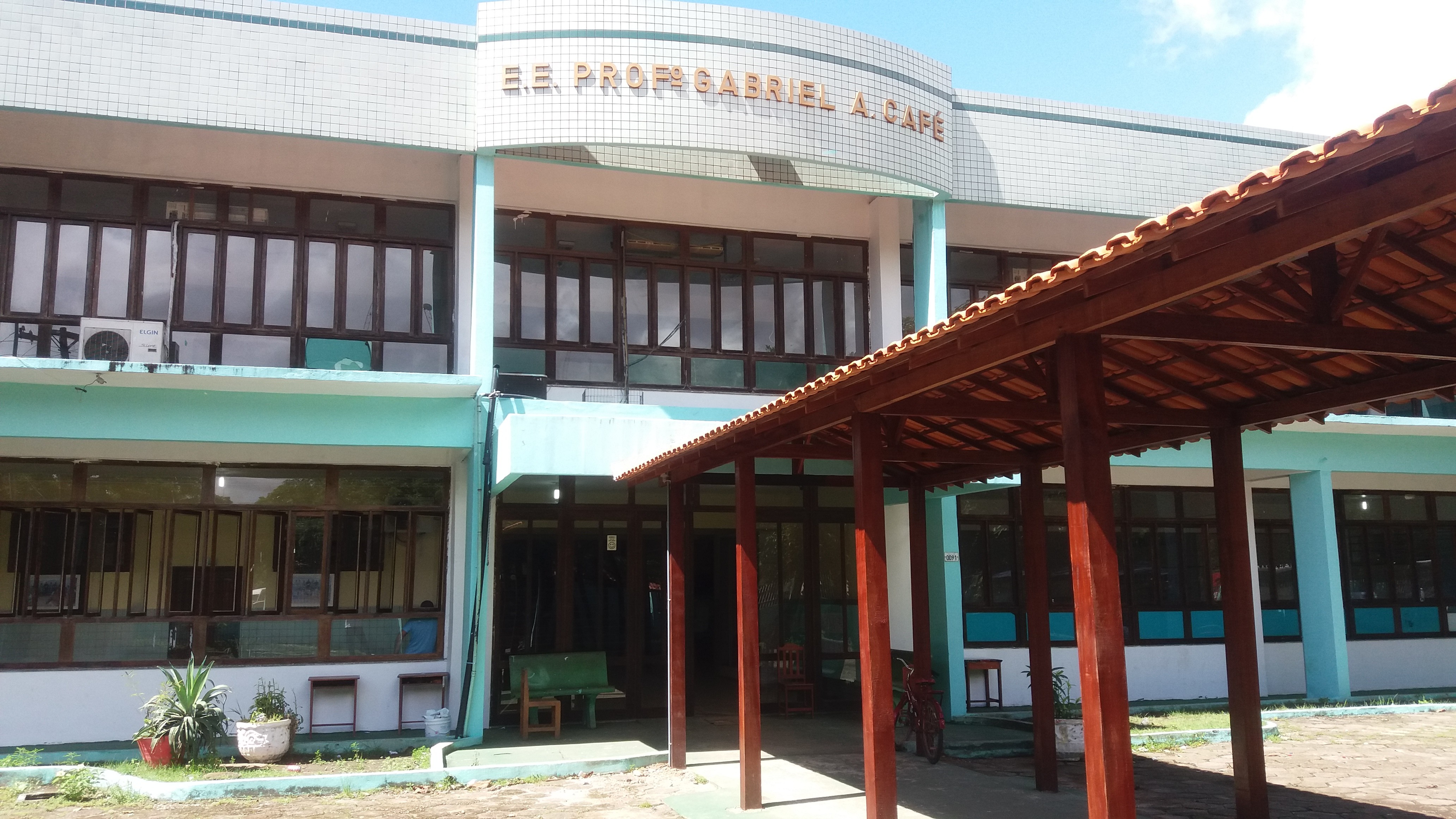 Escola Gabriel de Almeida Café completa 70 anos com shows artísticos de ...
