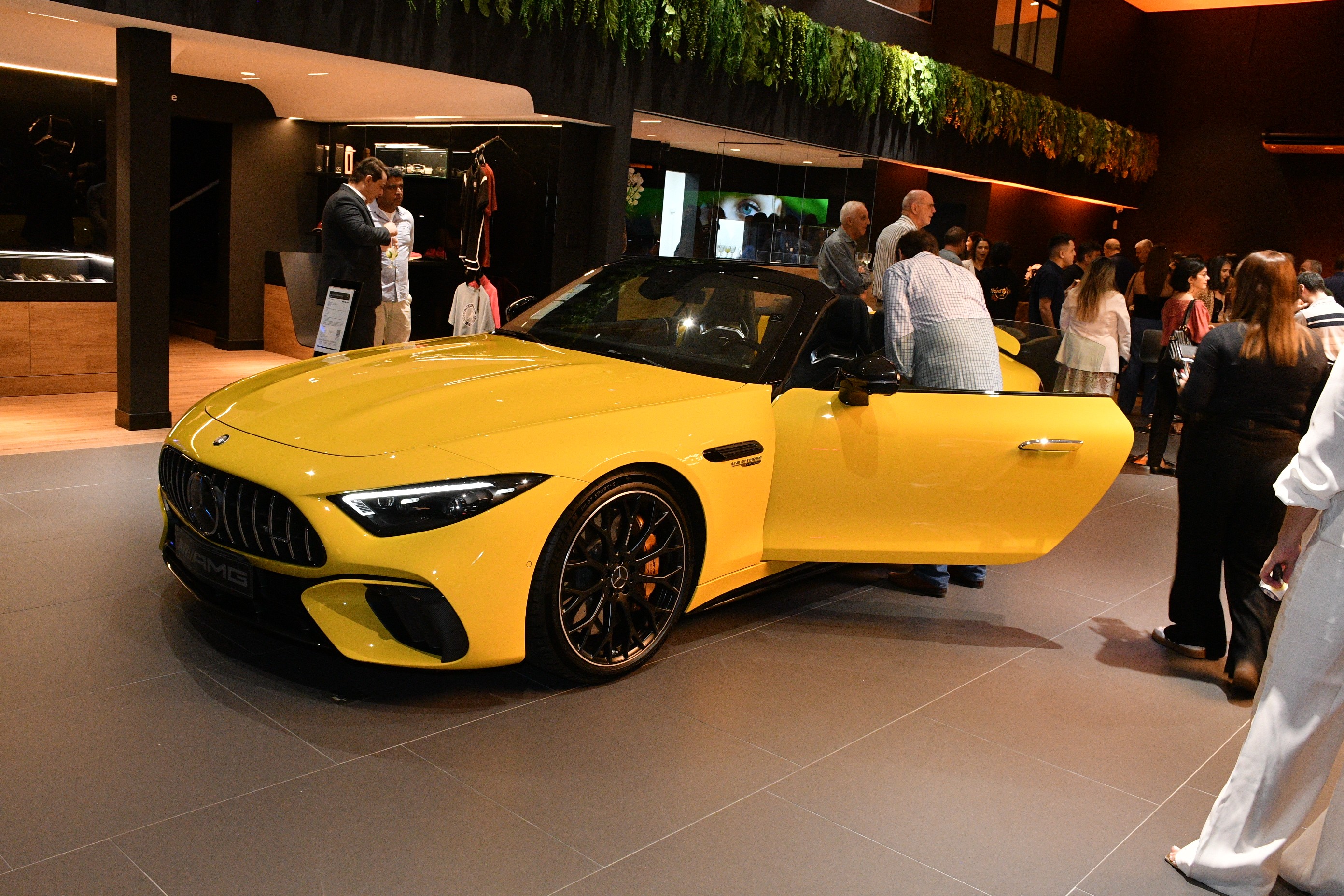 Nova casa Mercedes-Benz SJC: Entenda o que é o padrão global que chegou ao Vale