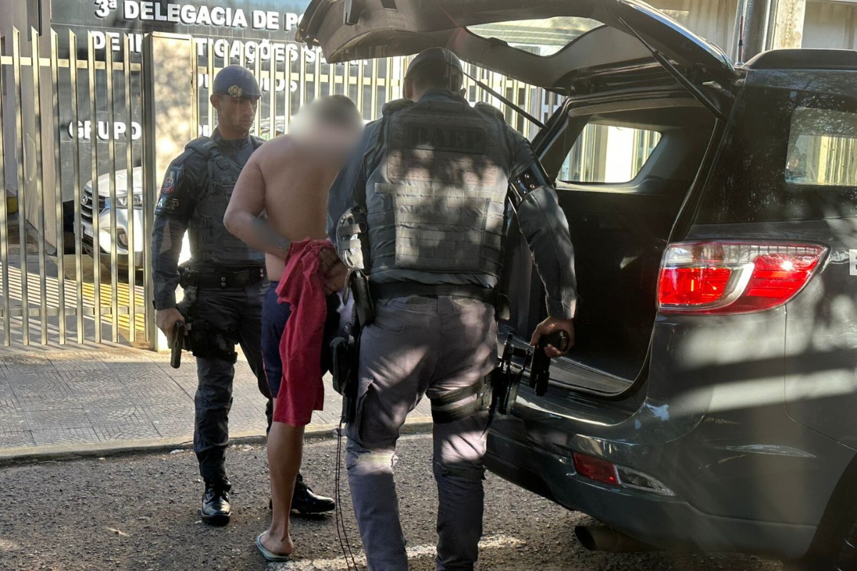 Prisões, veículos, celulares, documentos e mais: quatro pessoas são detidas em operação contra ameaças do PCC a autoridades