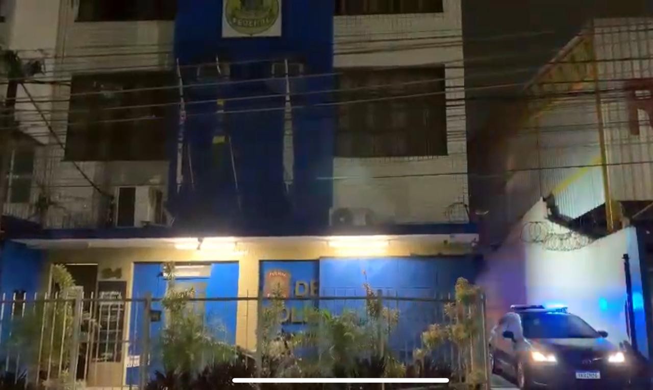 Homem é preso por armazenar arquivos de pornografia infantil em Resende