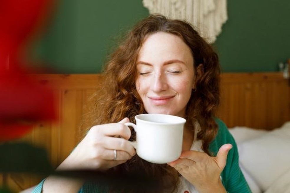 Várias pesquisas indicam que o mindfulness pode ajudar a controlar a ansiedade, a depressão, a insônia, entre outras condições — Foto: GETTY IMAGES via BBC