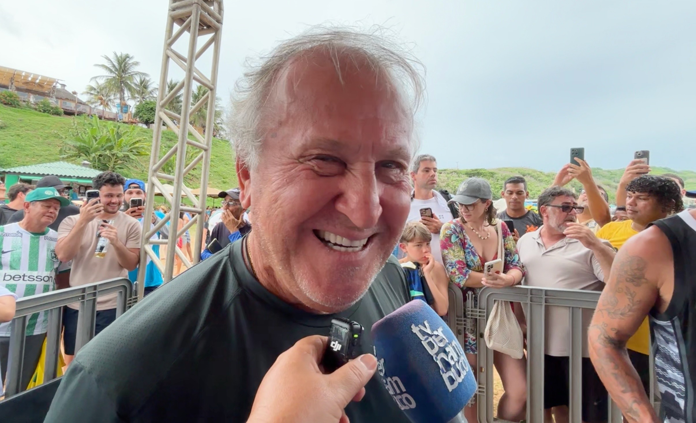 Zico visita Fernando de Noronha pela primeira vez e fala de Neymar, Endrick e Copa do Mundo 