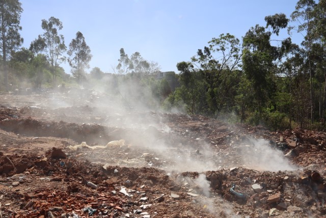 Sesi de Presidente Prudente suspende aulas presenciais devido a incêndio em depósito de lixo 