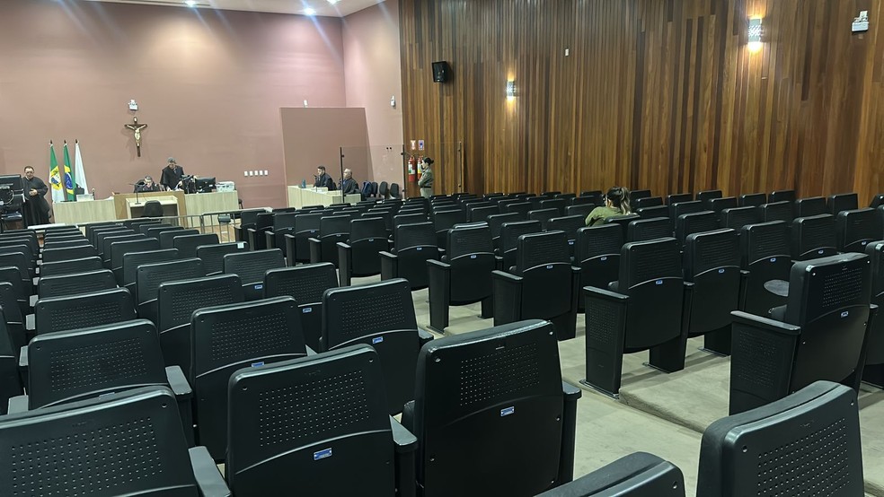 Tribunal do Juri em Mossoró, nesta terça (27) — Foto: Iara Nóbrega/Inter TV Costa Branca