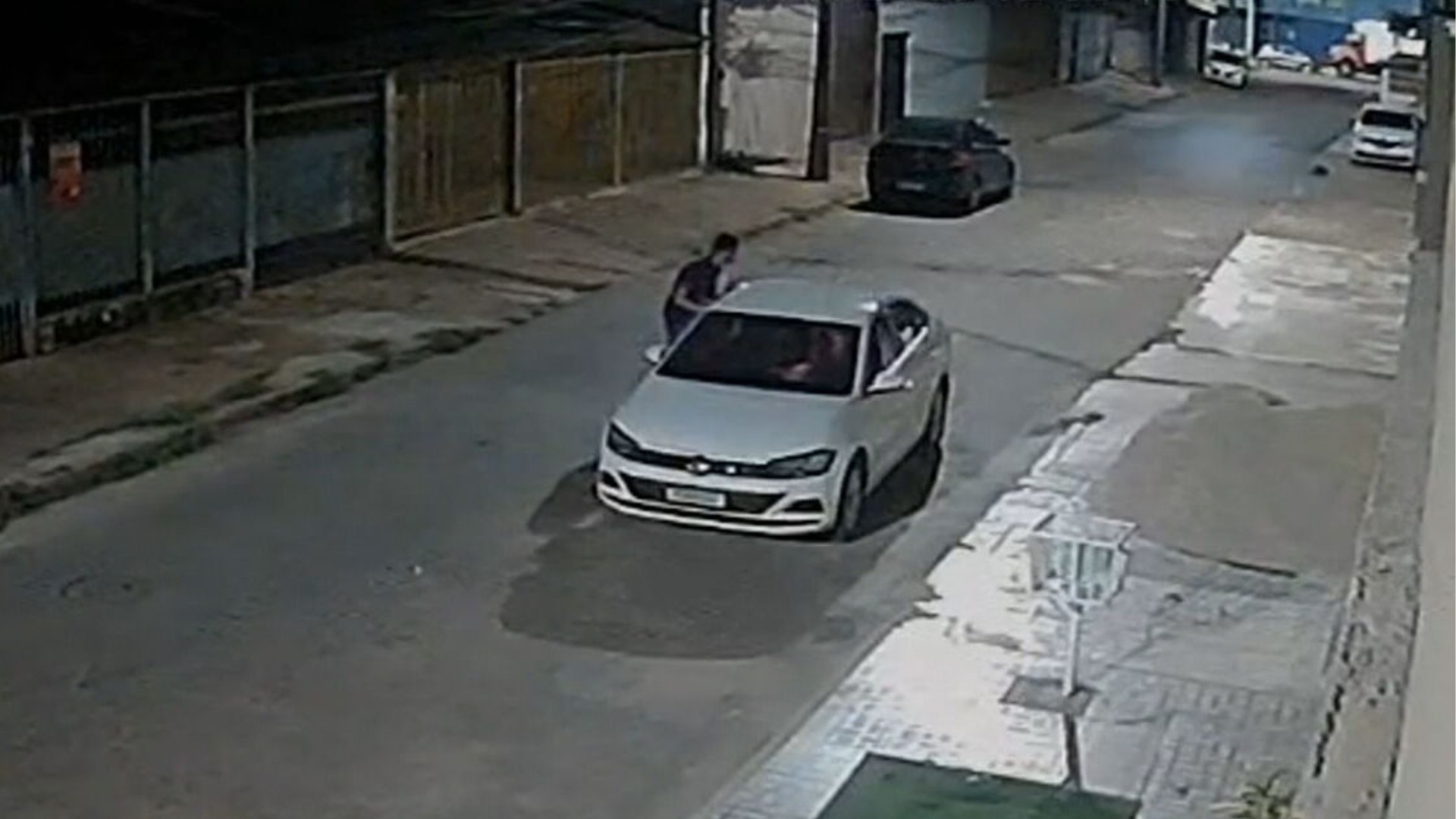 VÍDEO: passageiro ameaça e assalta motorista de aplicativo no DF