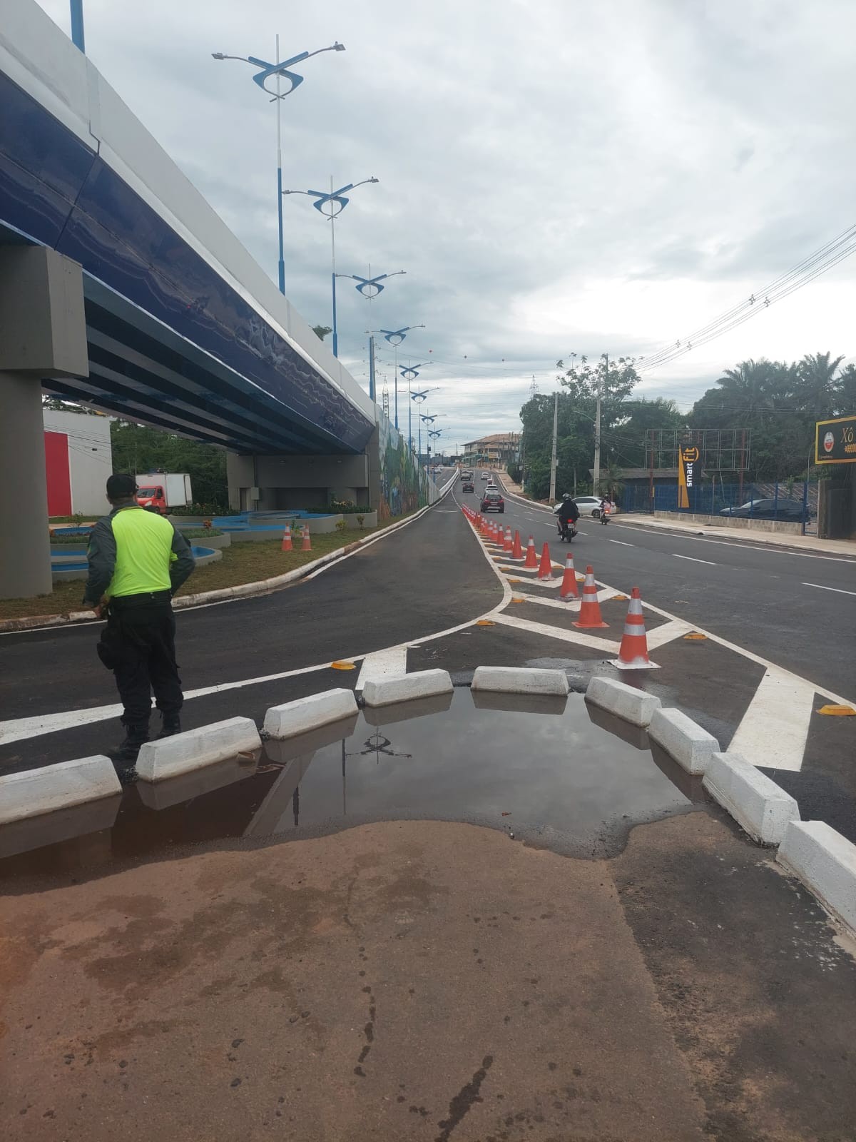 Após infrações, RBTrans descarta rotatória próxima ao elevado em Rio Branco: 'Não atende aos critérios'