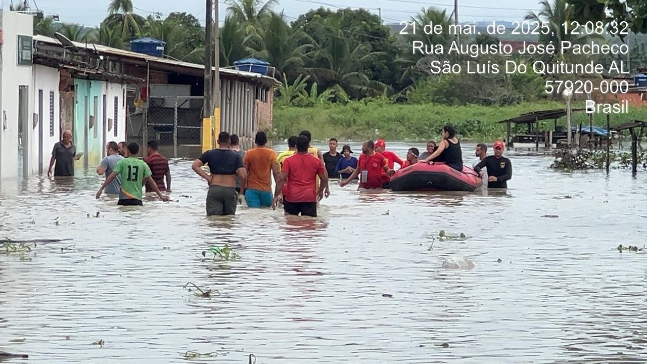 Mais de 3 mil pessoas estão fora de casa por conta das chuvas em Alagoas