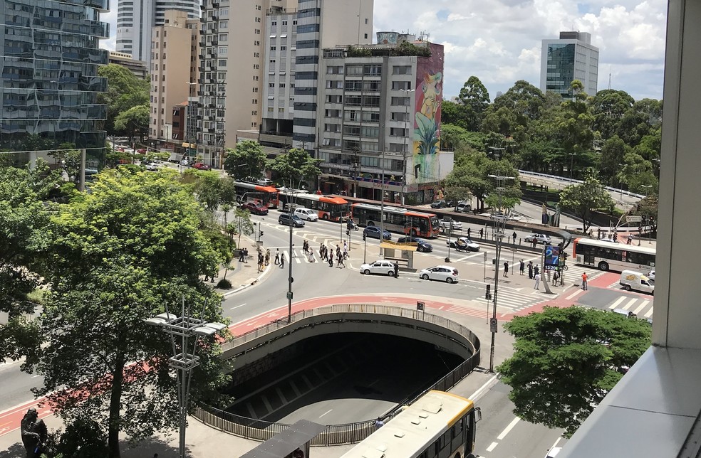 Retorno da Avenida Paulista interditado para construção de túnel do Metrô, em SP — Foto: Reprodução/Arquivo pessoal