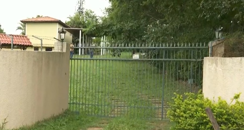Casal foi encontrado morto em carro parado em Chácara de São Pedro — Foto: Reprodução/EPTV