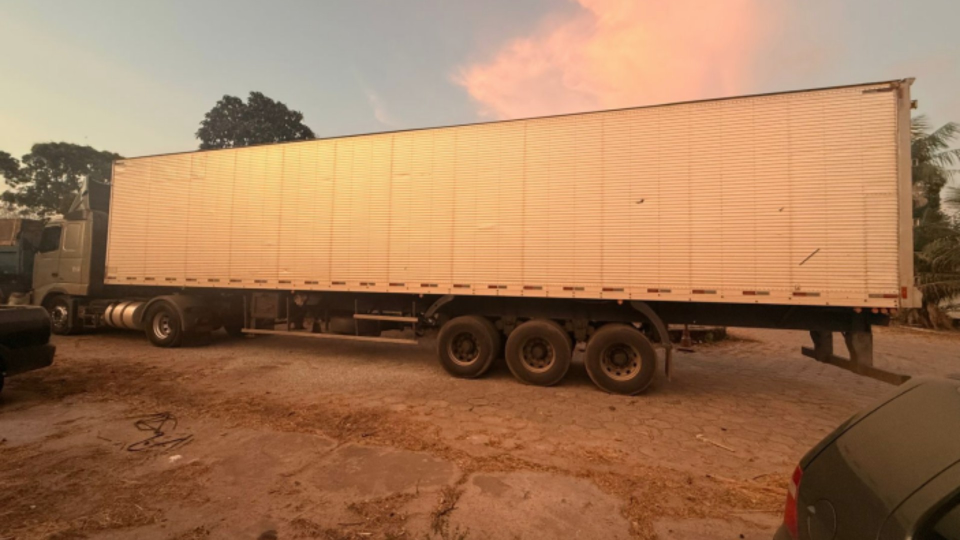Caminhão que transportava 22 kg de cocaína é apreendido na BR-135 em São Luís