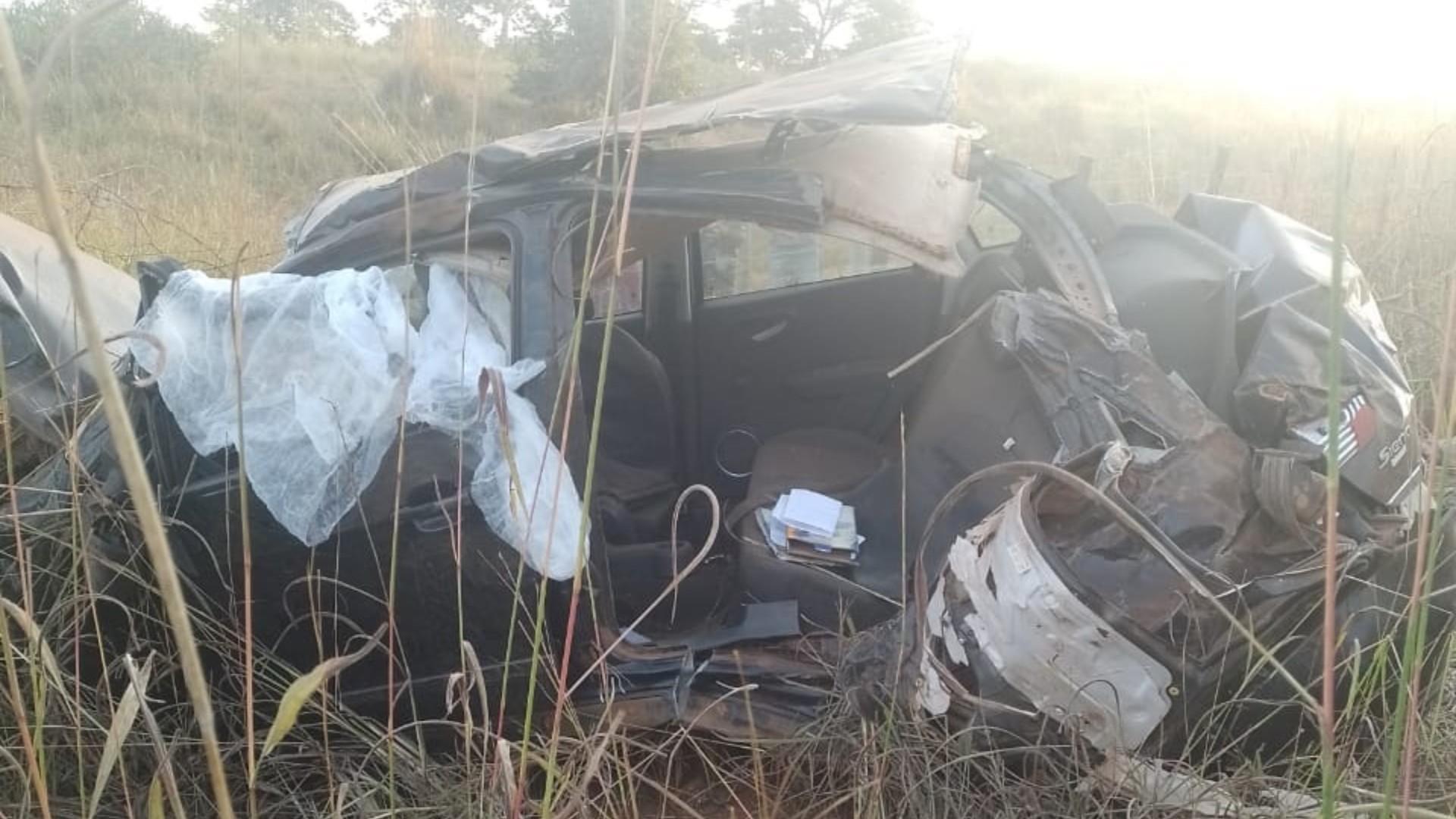 Motorista e dois passageiros morrem em capotamento na MGC-365, em Vazante