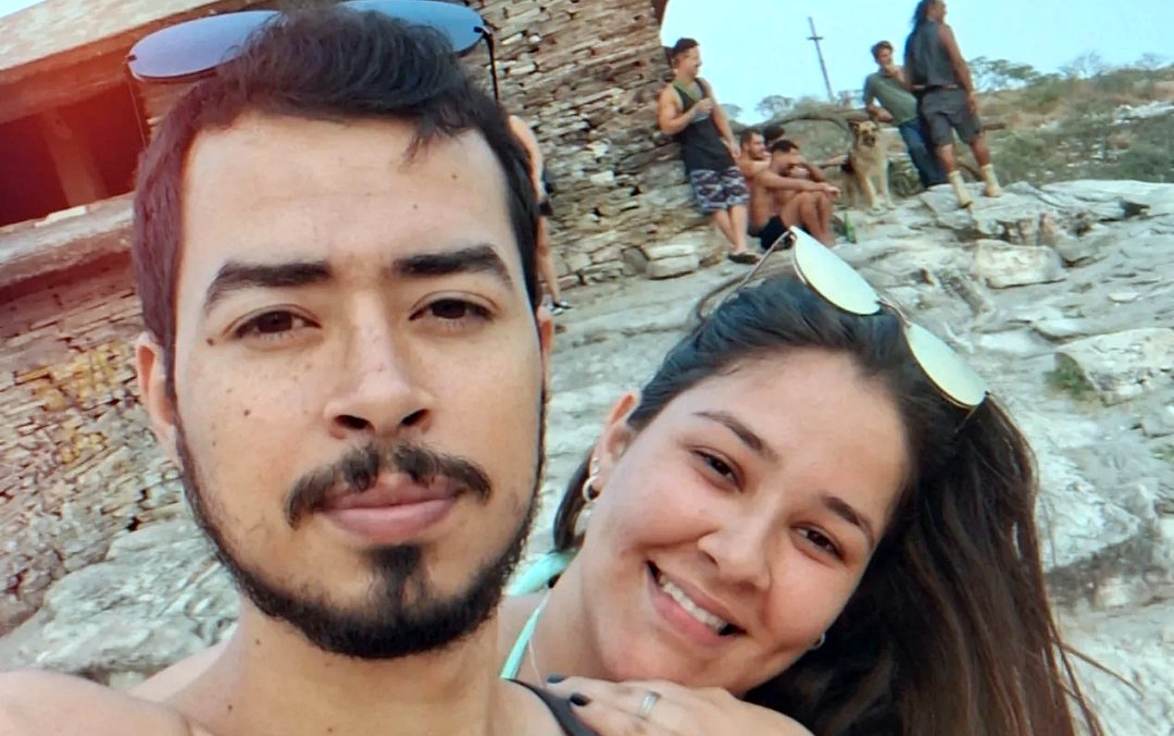 Cárcere privado e feminicídio: acusado de matar esposa em MG já agrediu madrasta e foi detido por perturbação do sossego