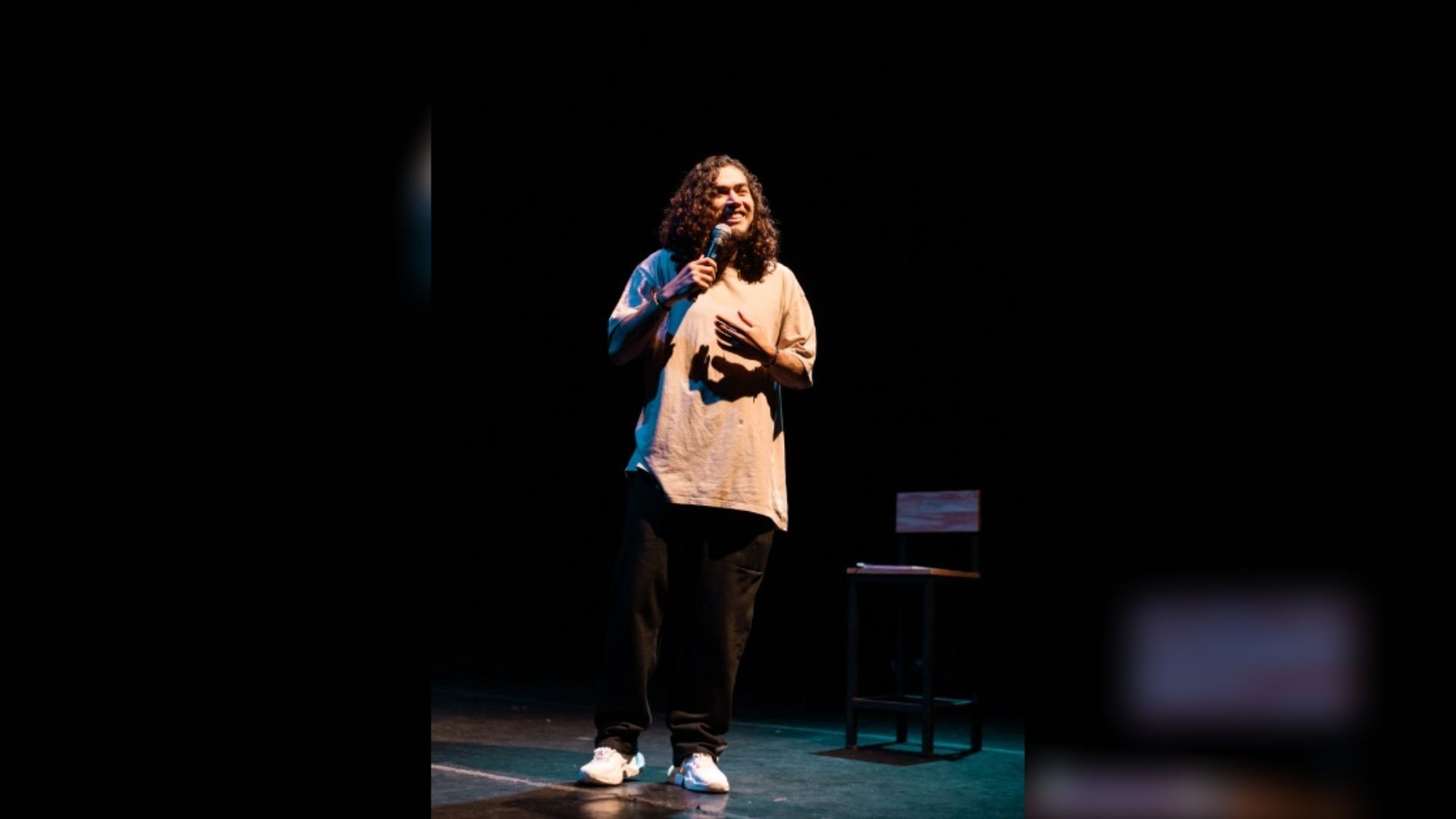 Resende recebe stand up com Whindersson Nunes no dia 16 de agosto