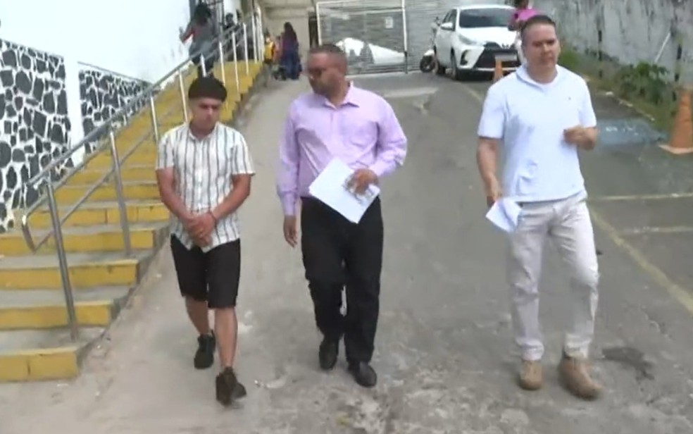 Colombiano suspeito de assediar e agredir adolescente na BA é liberado após audiência de custódia — Foto: Reprodução/TV Bahia