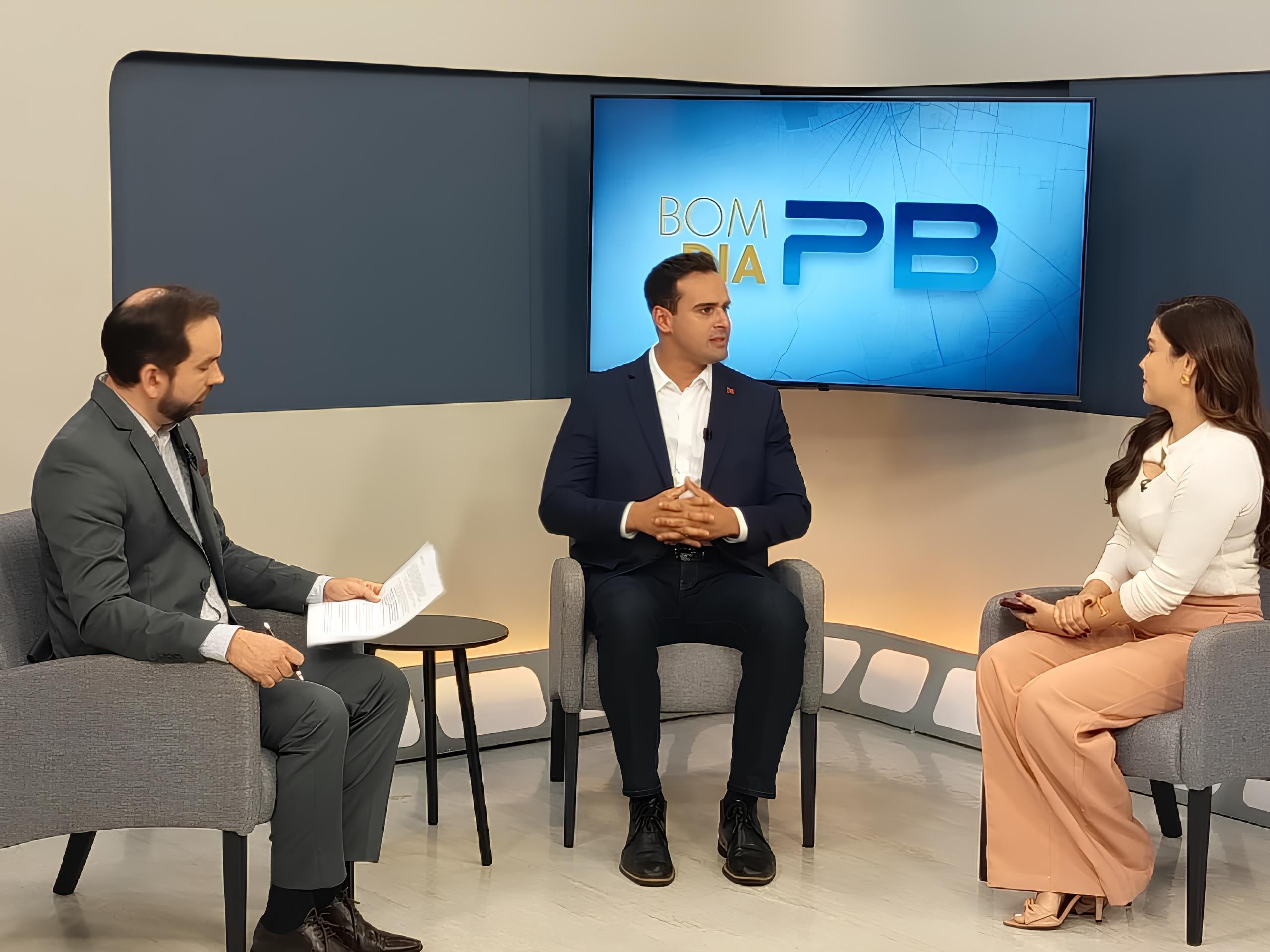Lucas Ribeiro diz que vai deixar disputas partidárias da campanha para trás: 'minha bandeira é a da Paraíba'