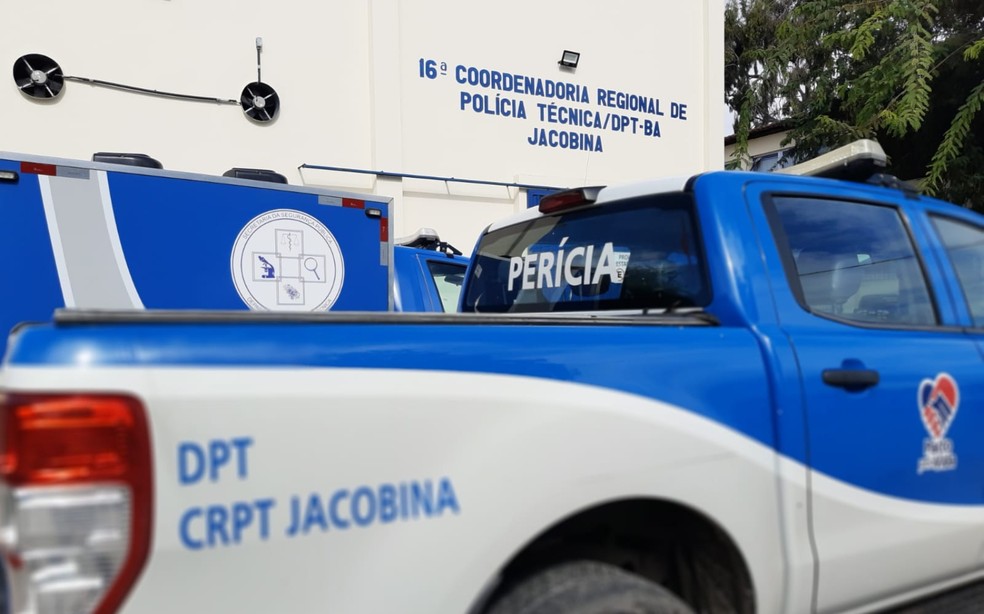 Vítimas foram levadas ao DPT do município — Foto: Jacobina Notícias