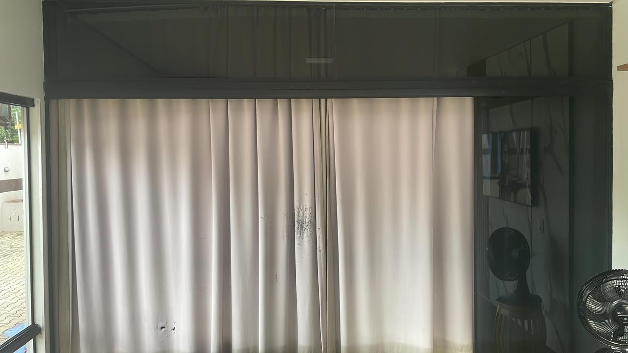 Cortinas estragadas