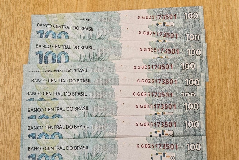 Polícia Federal prende jovem que recebeu notas falsas de dinheiro pelos Correios em Avaré