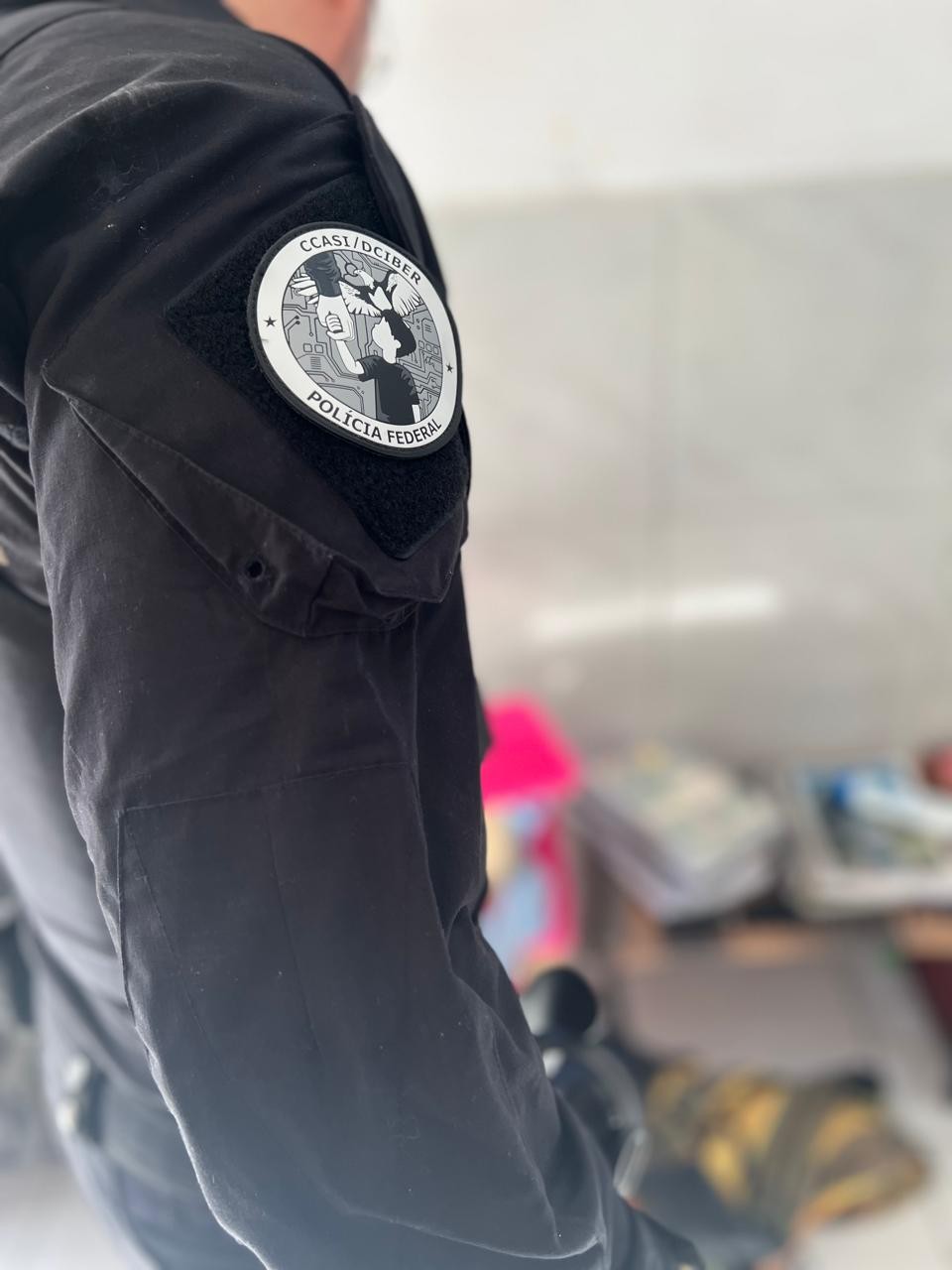 Operação da PF tem como alvo suspeito de armazenar conteúdo envolvendo abuso sexual infanto-juvenil, na PB