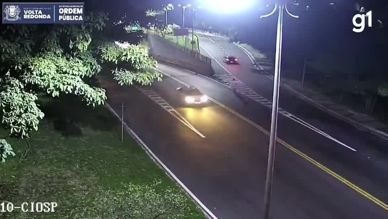 VÍDEO: HOMEM É ATROPELADO NA RODOVIA DOS METALURGICOS EM VOLTA Redonda