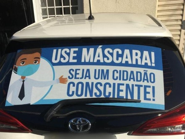 Adesivo Defenda o SUS 2 Unidades Saúde Brasil Meme Zé Gotinha Carro Médico  Medicina
