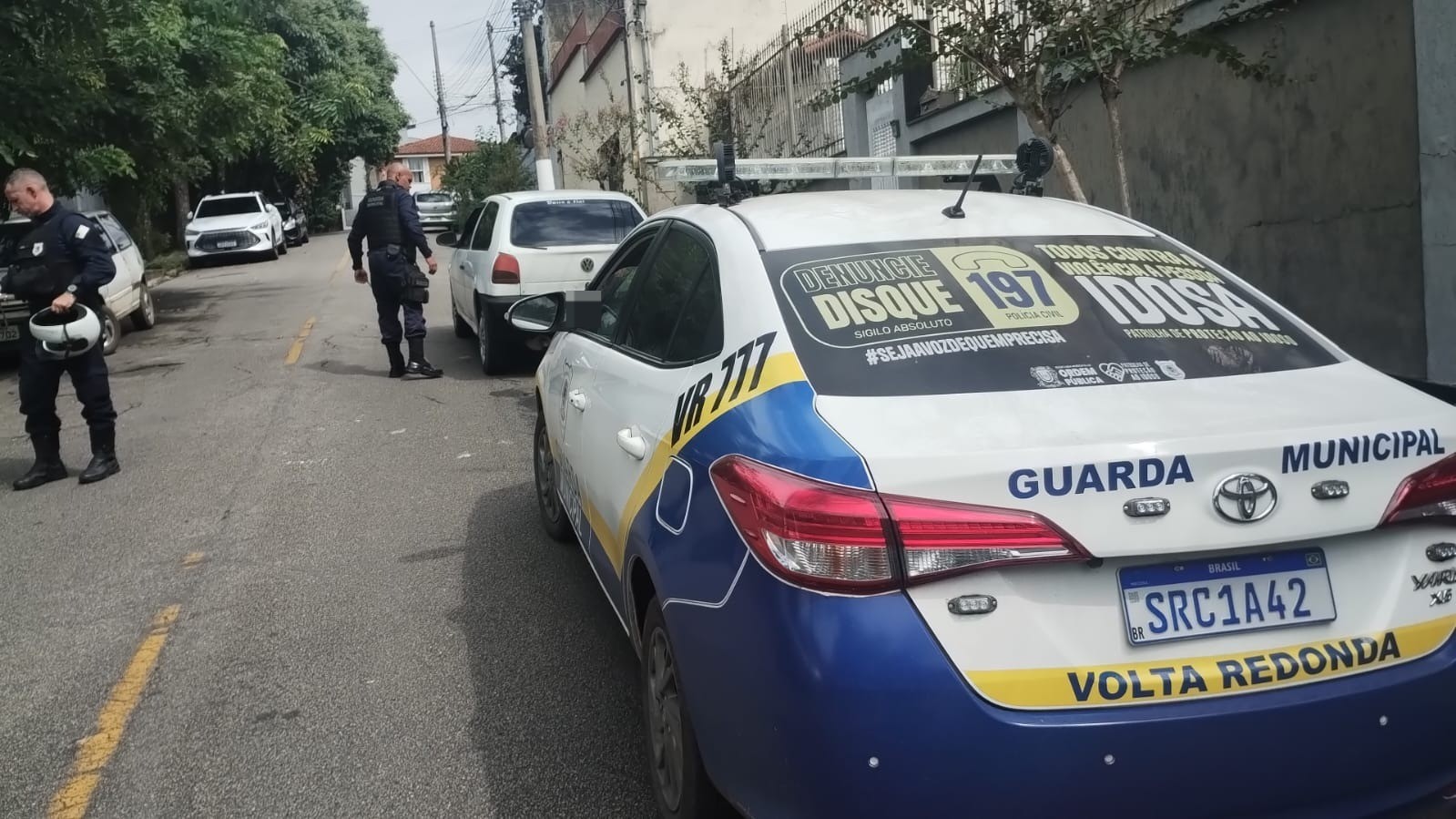 Homem é PRESO POR PRÁTAR ATOS Obskenos Próximo à Escola em Volta Redonda