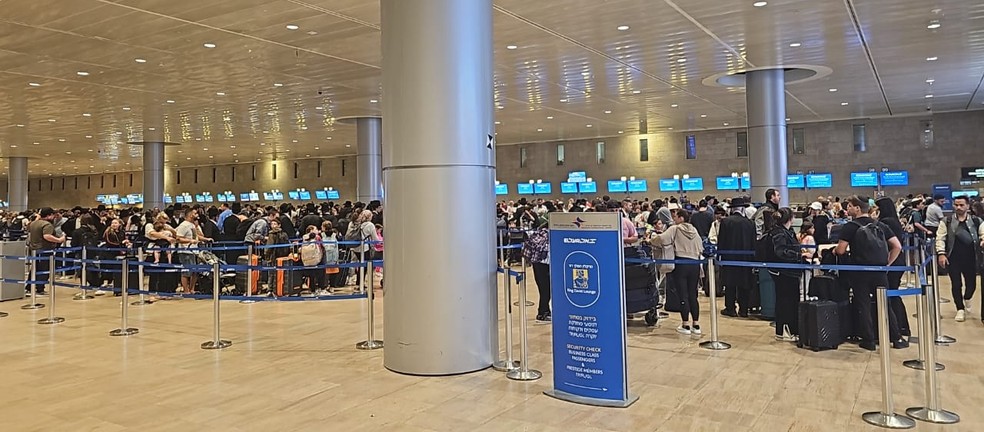 Brasileiro está preso há 48 horas no aeroporto de de Tel Aviv, em Israel — Foto: Ely Silveira