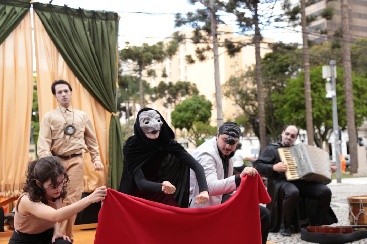 Fringe transforma Ruínas em palco cultural gratuito | G1