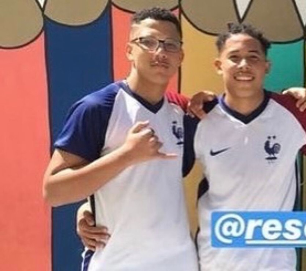 Jogo de futebol acaba com dois jovens mortos a tiros em Salvador - BAHIA NO  AR