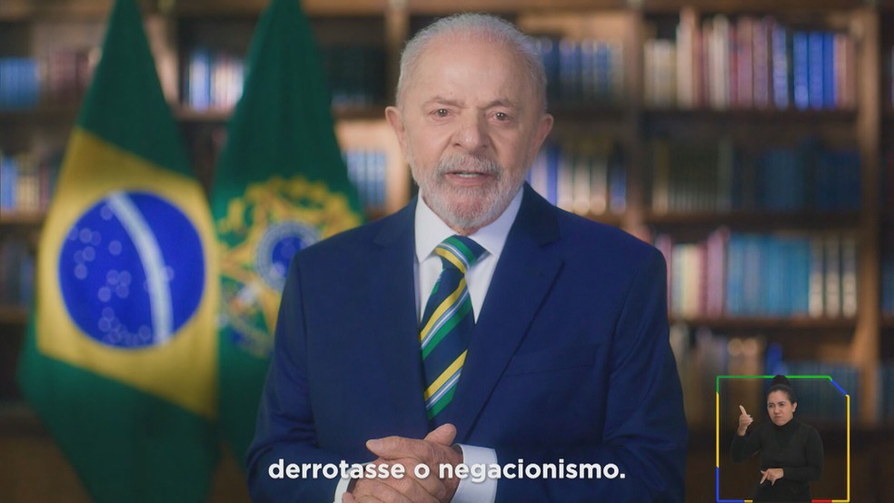 Lula em cadeia de rádio e TV — Foto: Reprodução