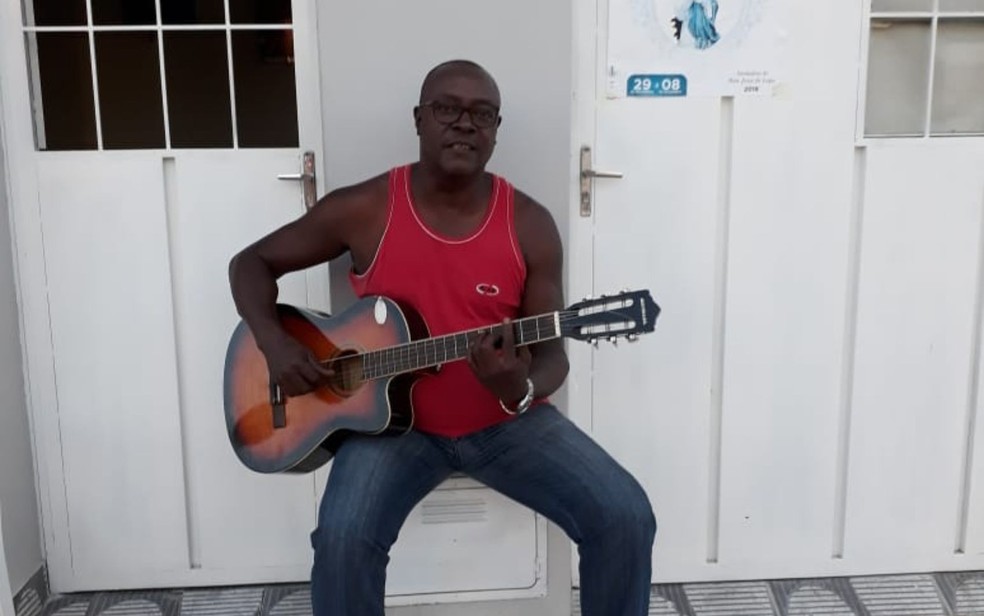 M&uacute;sico da Bahia desaparece ap&oacute;s desembarcar na Rodovi&aacute;ria Goi&acirc;nia, diz fam&iacute;lia - Goi&aacute;s &mdash; Foto: Arquivo pessoal/Alberto Correia